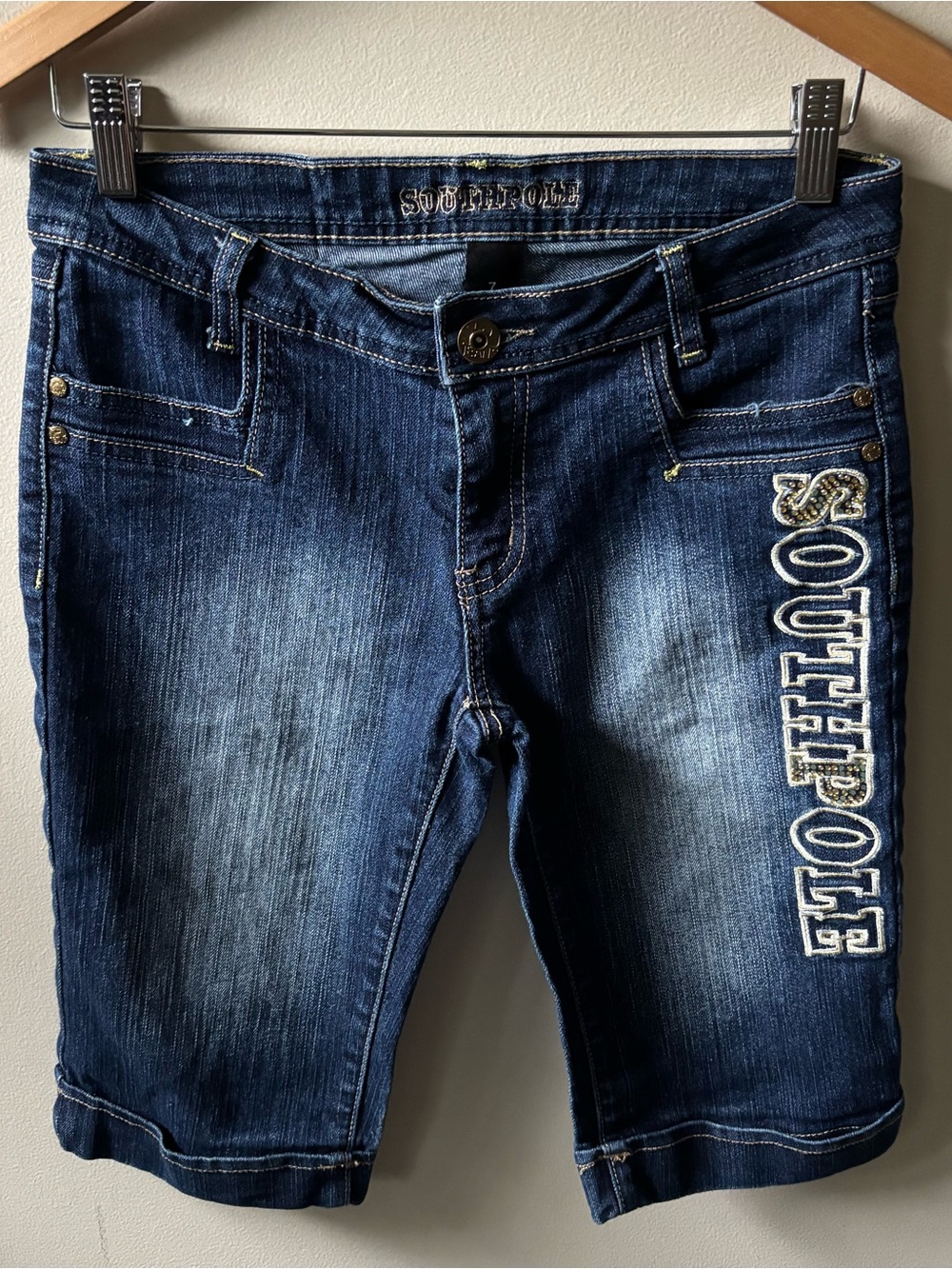 South Pole Dark Blue Embroidered Denim Capris